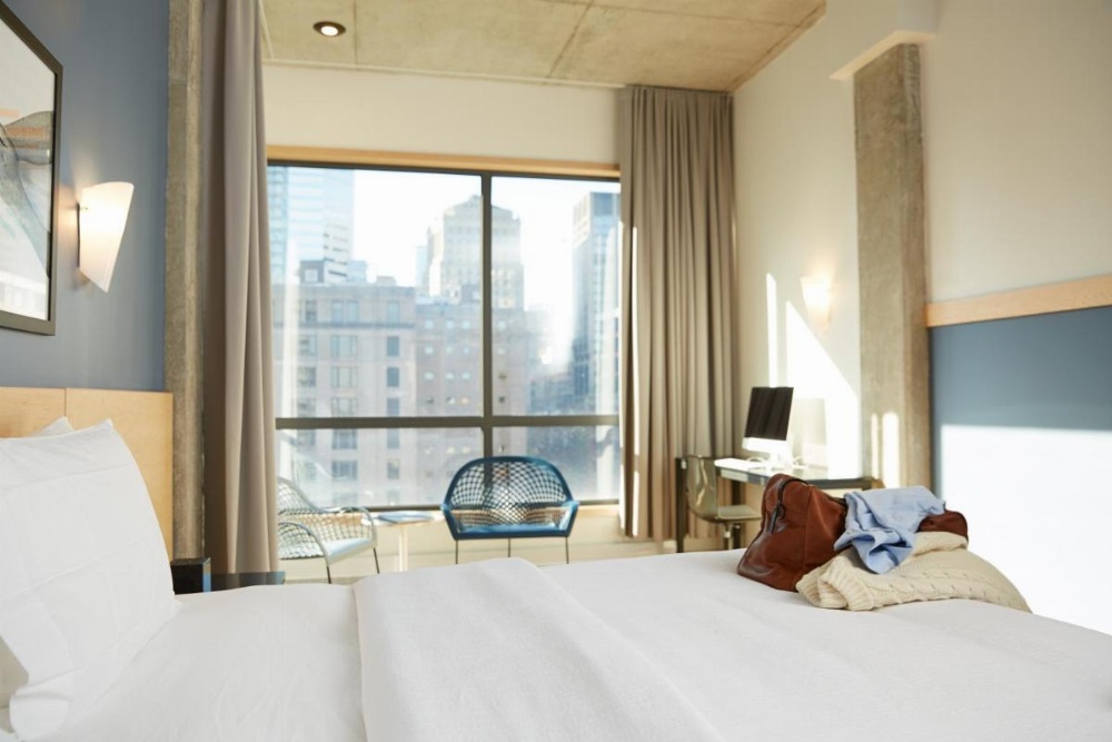 Room image 2